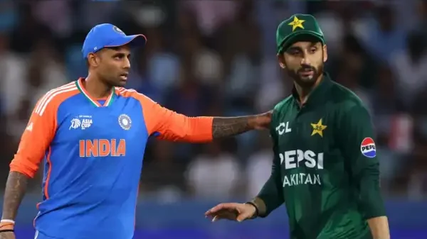 India vs Pakistan Handshake Controversy