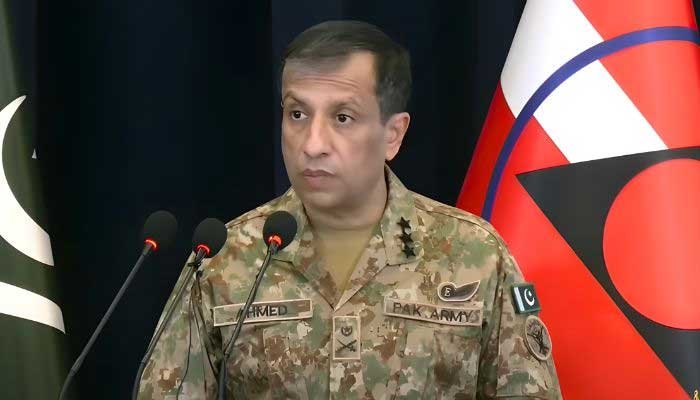 DG ISPR Lt Gen Ahmed Sharif Chaudhry Press Conference in Peshawar