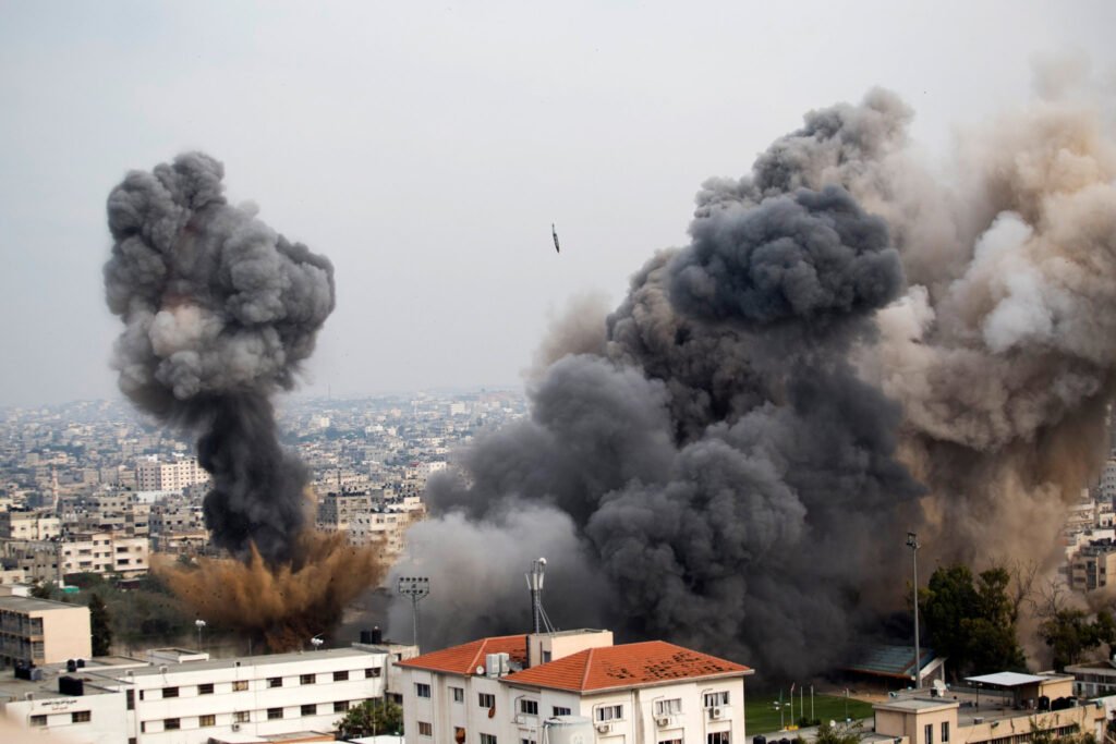 Israel air defense system overwhelmed Tel Aviv