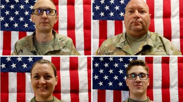 US releases soldiers photos Iran
