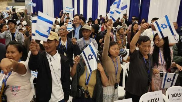 بائبل کا گمشدہ قبیلہ، بھارت سے 250سے زائد افراد تل ابیب پہنچ گئے