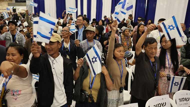 بائبل کا گمشدہ قبیلہ، بھارت سے 250سے زائد افراد تل ابیب پہنچ گئے