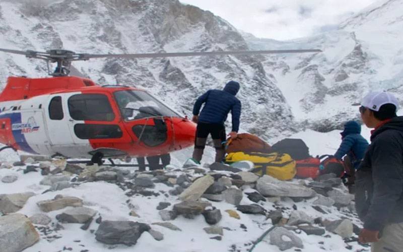 Everest climbing rescue scam Nepal