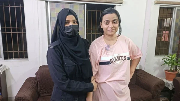 ماڈل بننے کیلئے گھر سے نکلی انمول پنکی کوکین ڈیلر کیسے بنی؟