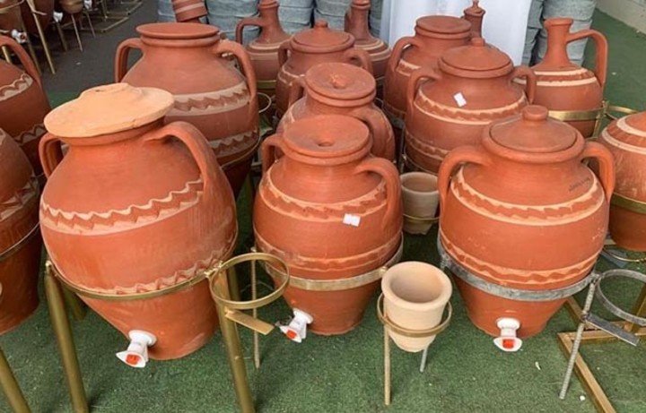 پاکستان میں مٹی کے برتن بنانے کا فن زوال پذیر ہوگیا
