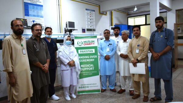 باچا خان میڈیکل کمپلیکس صوابی کو دو بے بی وارمرز اور دو انکیوبیٹرز فراہم