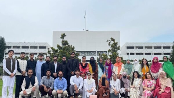 پاکستان میں نوجوانوں کی تعداد 6کروڑ 70لاکھ ہوگئی