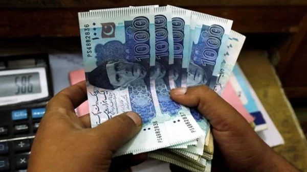 سرکاری جامعات کی سائنسی محققین کی تنخواہیں 5 برس سے جمود کا شکار