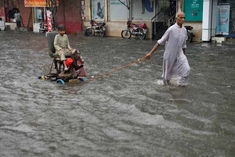مون سون نے خطرناک رخ اختیار کر لیا، آئندہ ہفتے کیلئے الرٹ جاری