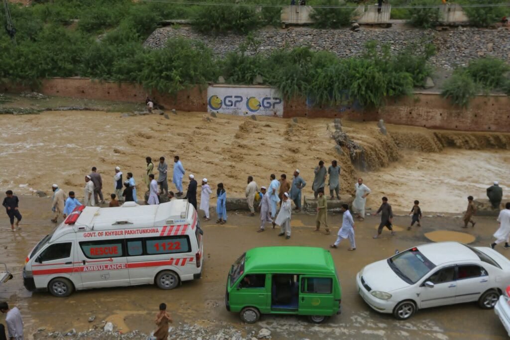پنجاب اور بلوچستان میں بارشوں سے حادثات، 30افراد جاں بحق