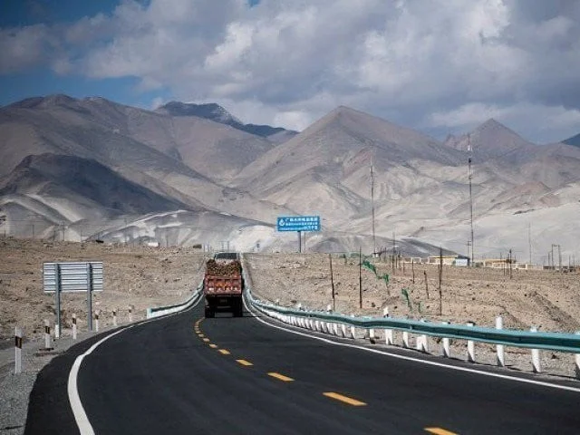 خیبر پاس اکنامک کوریڈور پر 32کروڑ 69لاکھ روپے خرچ، منصوبہ 2029 میں مکمل ہوگا