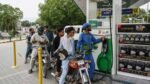 پیٹرولیم ڈیلرز نے ریلیف سیکم پر پیٹرول دینے سے انکار کردیا