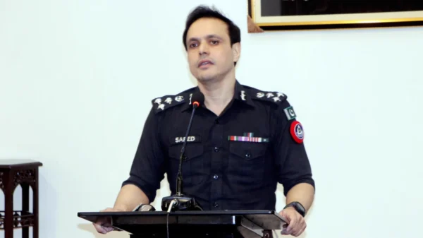 ڈاکٹر میاں سعید کو عہدے سے ہٹانے کیلئے کوششیں شروع