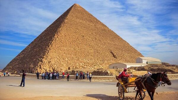 ساڑھے 4ہزار سال قدیم عظیم اہرام مصر میں ریاضیاتی کوڈ پوشیدہ