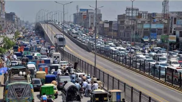 خیبرپختونخوا کا ٹرانسپورٹ نظام بحران کا شکار، بدانتظامی کے سنگین انکشافات