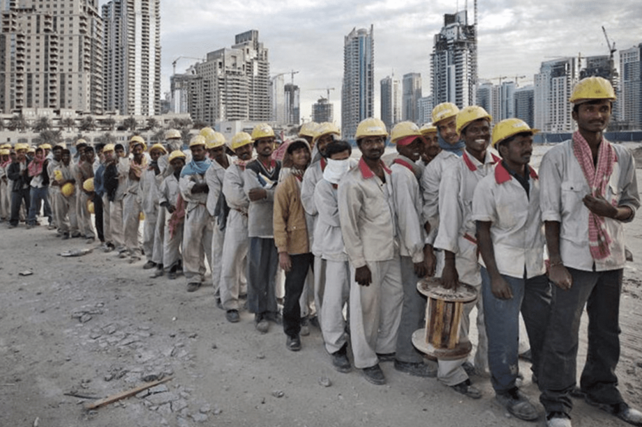 خلیجی بحران سے پاکستان کی لیبر مارکیٹ کو دوہرا دھچکا لگنے کا خطرہ