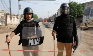پشاور راستے بند
