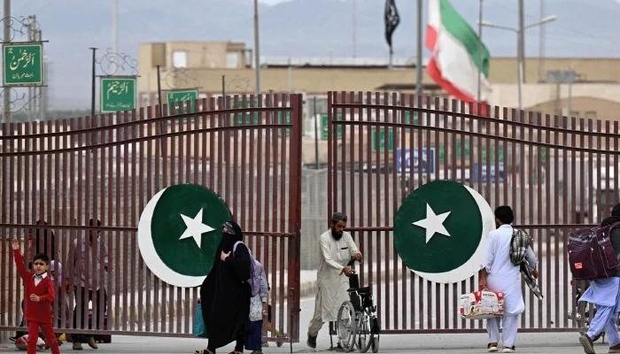 ایران نے پاکستان کیساتھ سرحدیں بند کرنے کی خبرمستردکردی