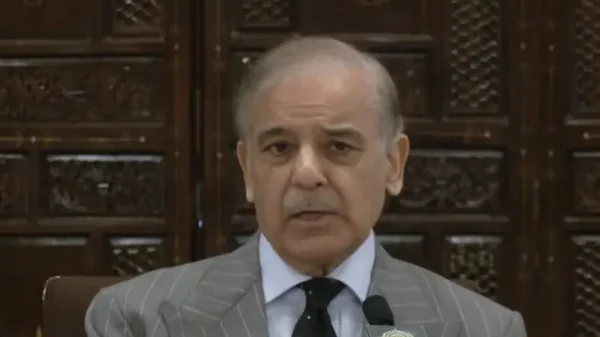 خیبر پختونخوا کے لیے 160 ارب روپے کے پیکج کا اعلان