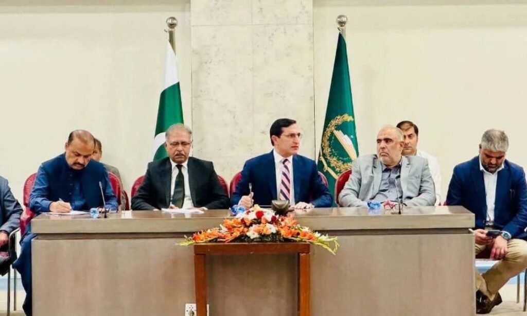 پی ٹی آئی کی خیبرپختونخوا پارلیمانی پارٹی کا اجلاس