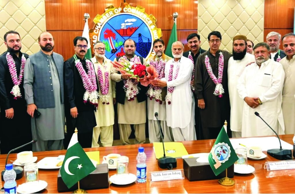 کاروبار، صنعت اور تجارت کی بحالی و ترقی کیلئے پالیسیوں پر نظرِثانی کی ضرورت ہے، ملک عمران اسحاق