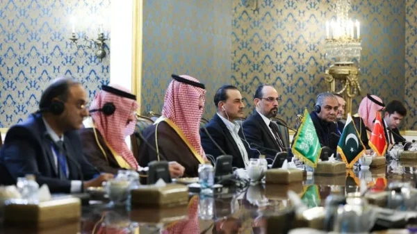 خطے میں قیام امن کی کوششیں تیز، فیلڈ مارشل کی تجویز پر تہران میں اجلاس